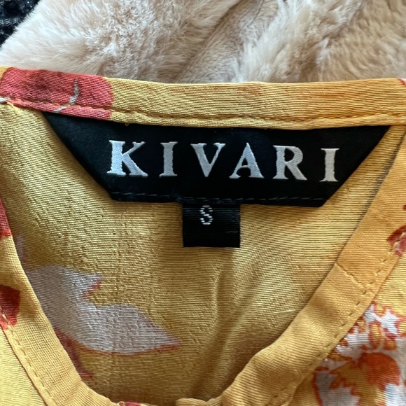 Kivari maxi dress in yellow. Size S - Picture 4 of 4